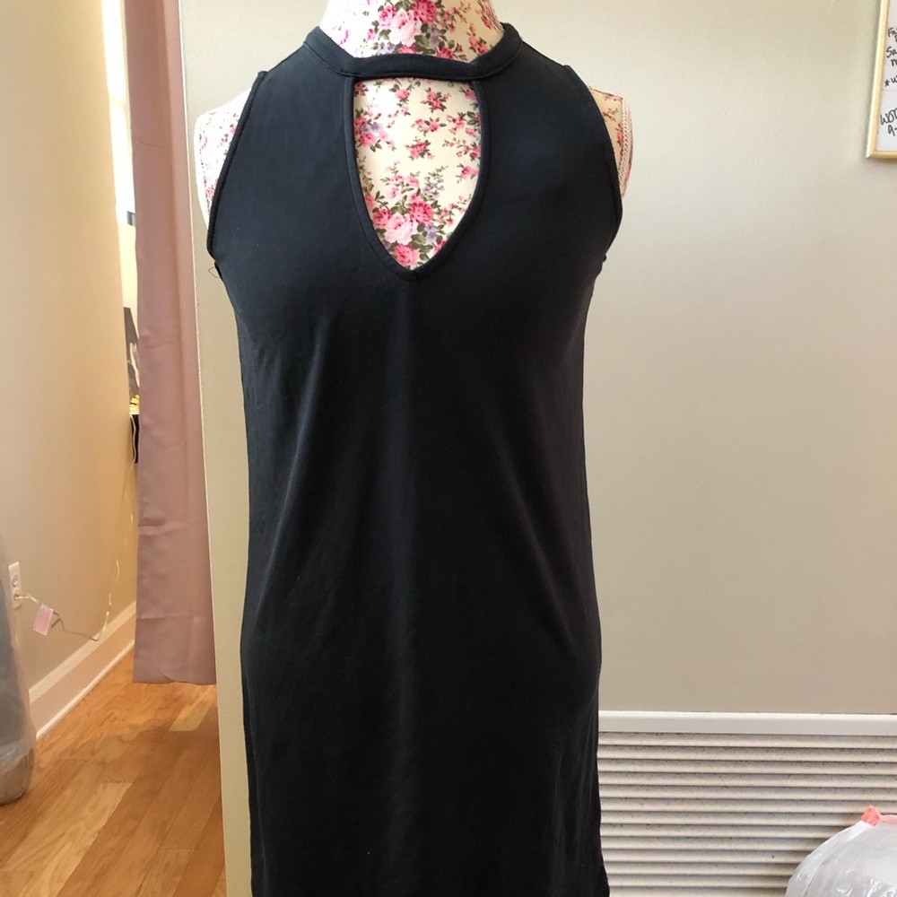 Boutique Cut-Out Dress - Picture 1 of 4